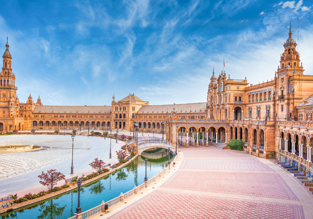 moving to seville, spain from the uk